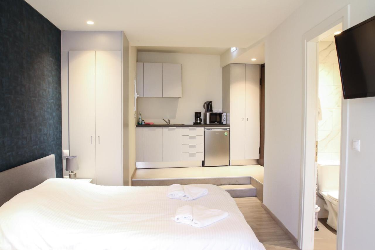 Pallados Suites Athens Exterior photo